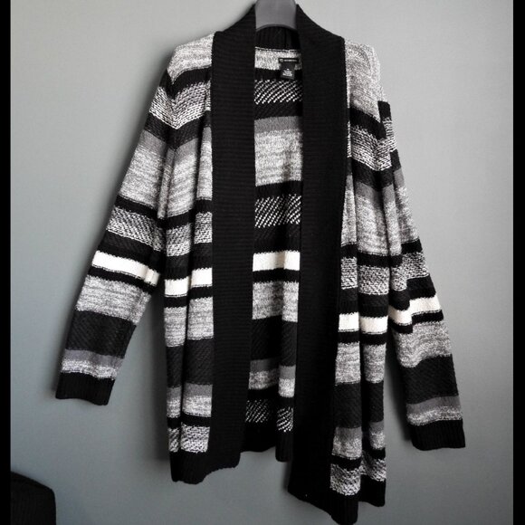 New Directions Black and Silver Long Sweater - Size XL - Picture 1 of 9